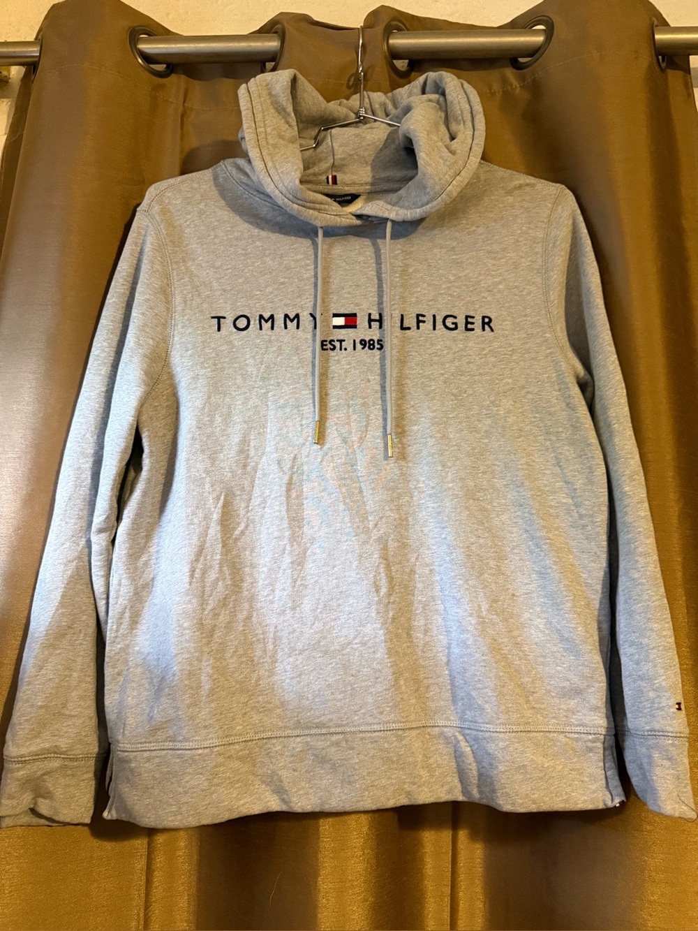 Tommy Hilfiger Light Gray Logo Pullover Hoodie